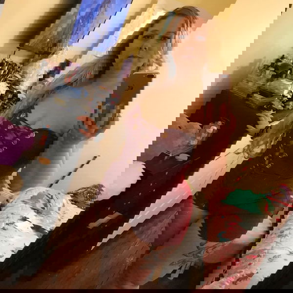 Alexaana6664, 36 years old from United States