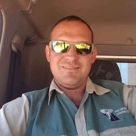 midnight33's Cover Photo