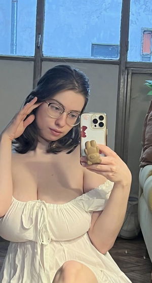 Izabella14748's Profile Photo