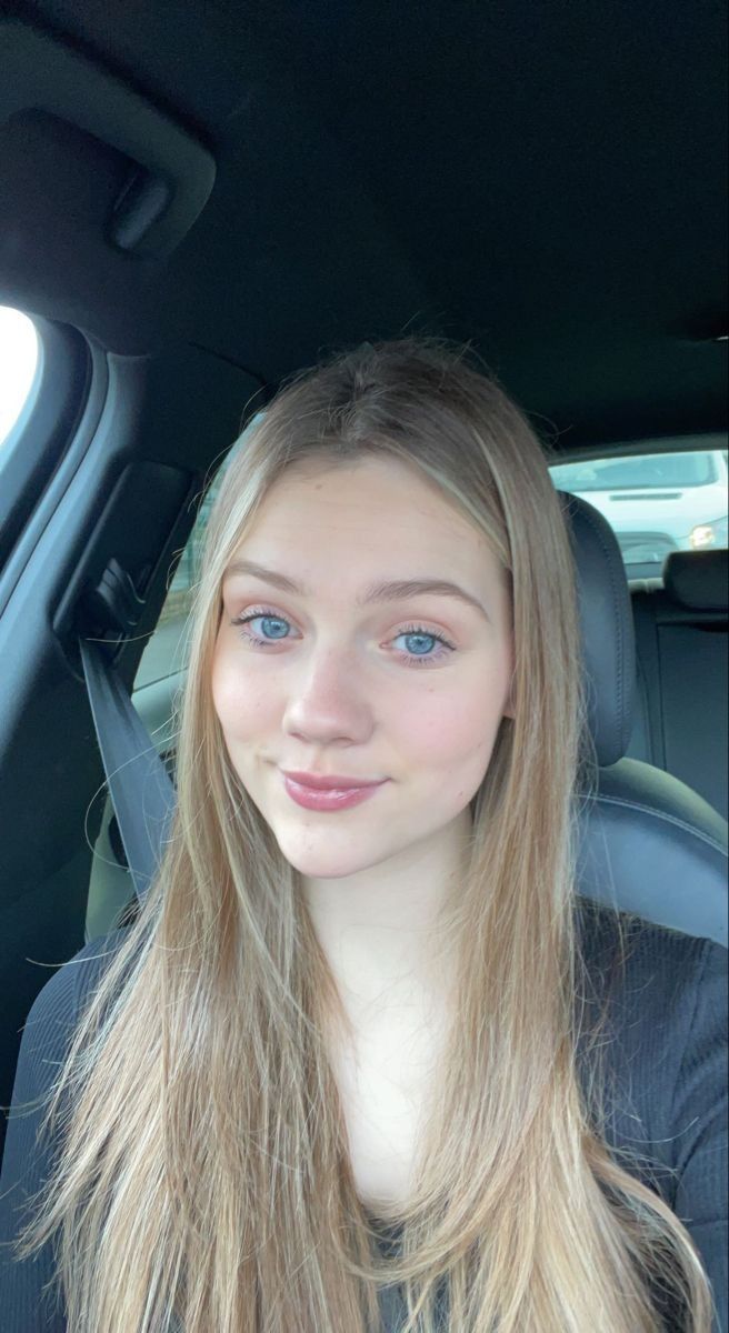 Ava00125's Cover Photo