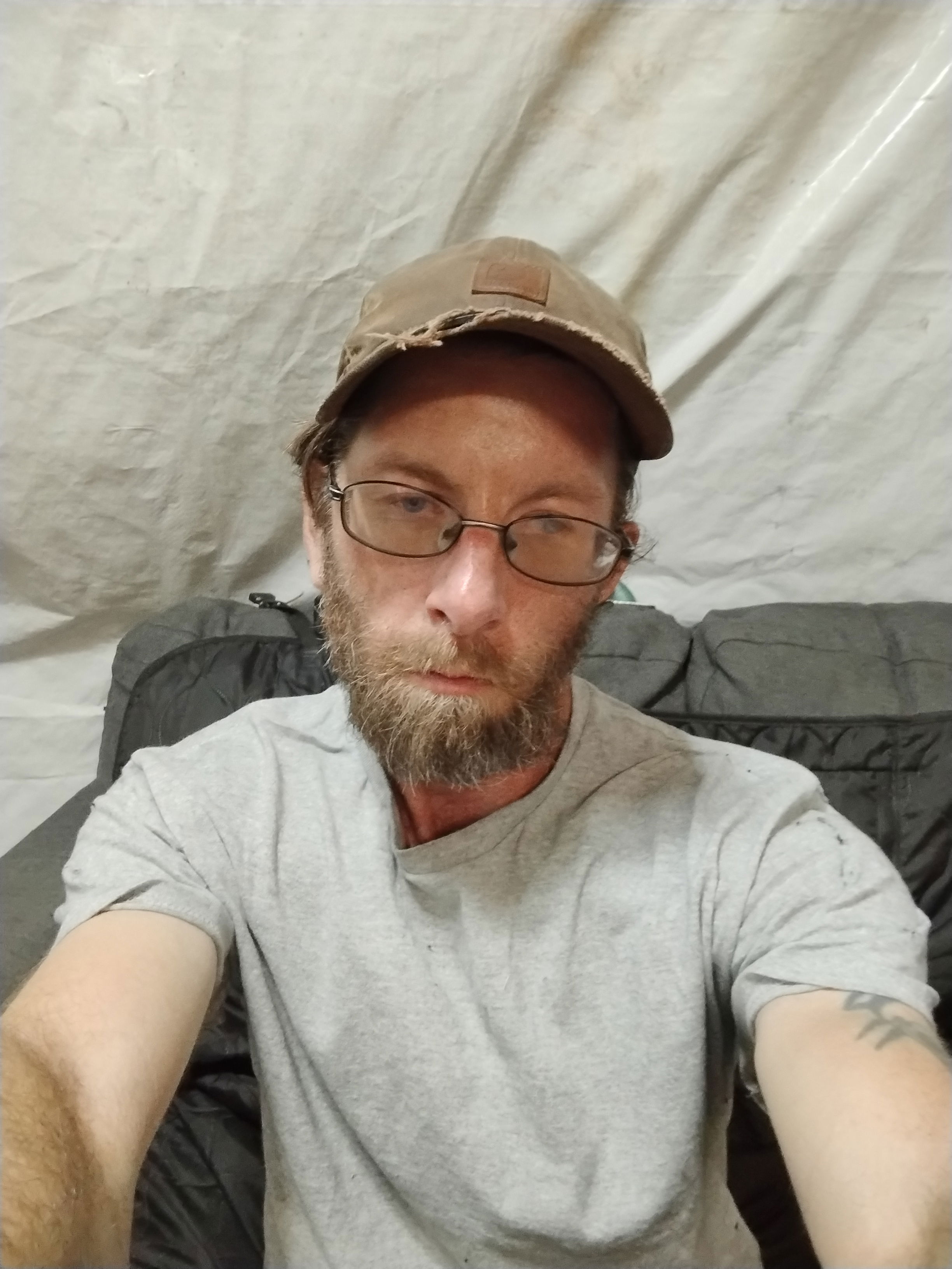 thisguybi40's Cover Photo