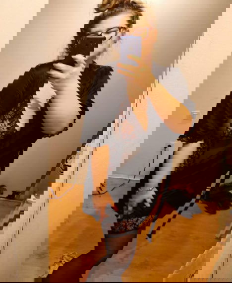 Edna52078's Cover Photo