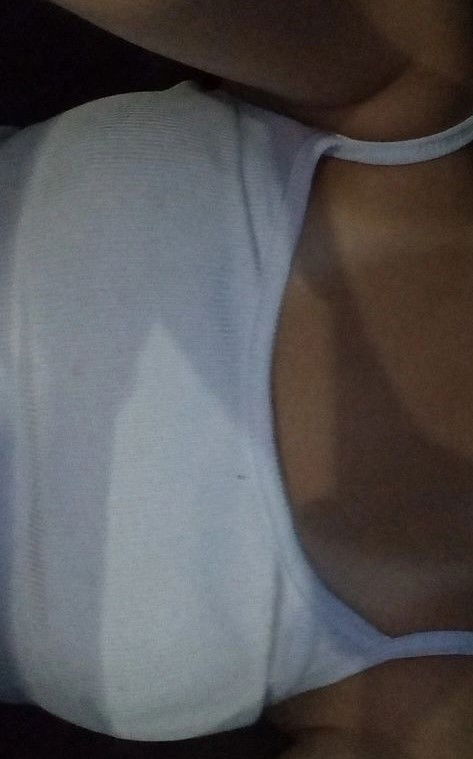 maelnis, 21 years old from United States