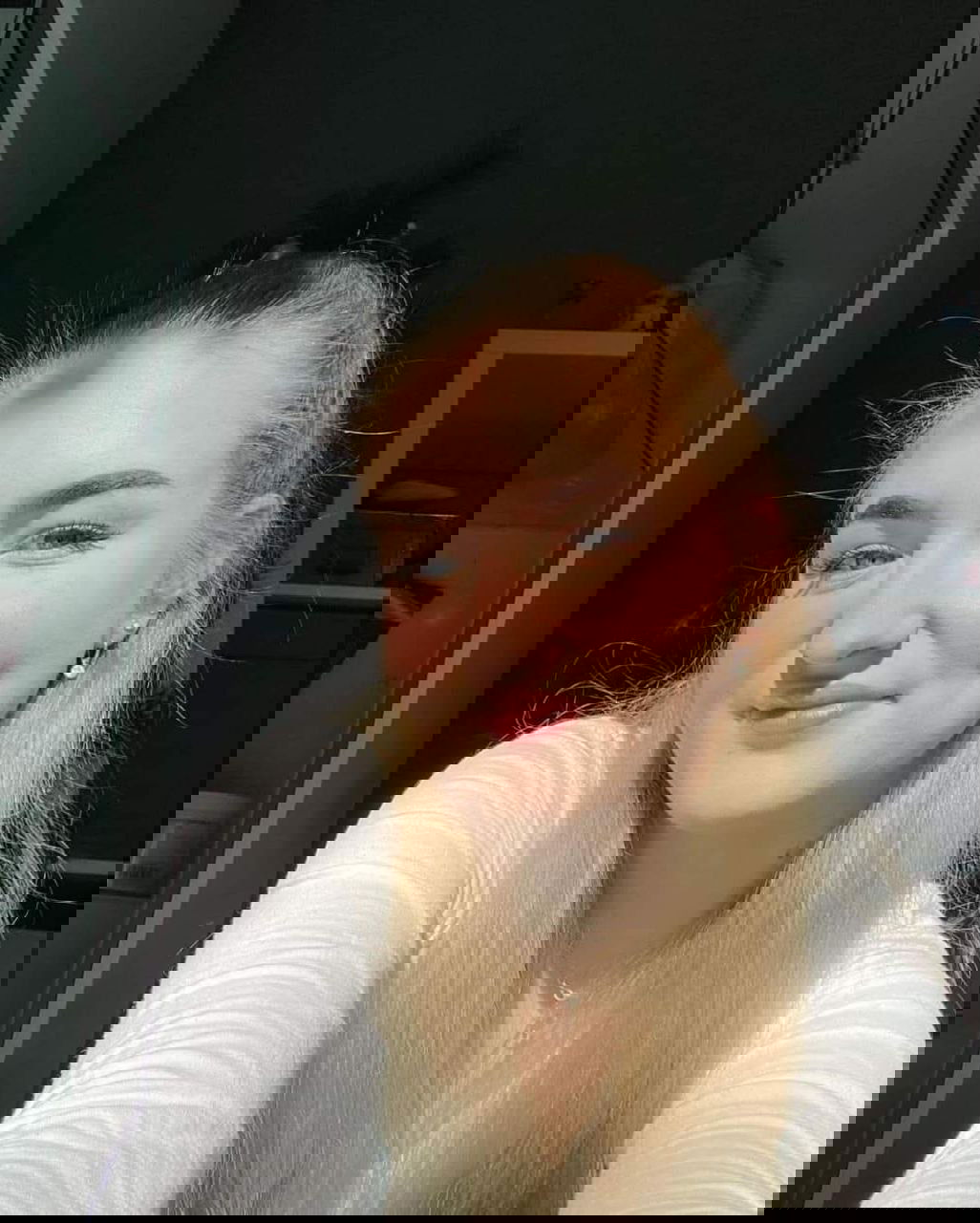 Paisley457686, 24 years old from Canada