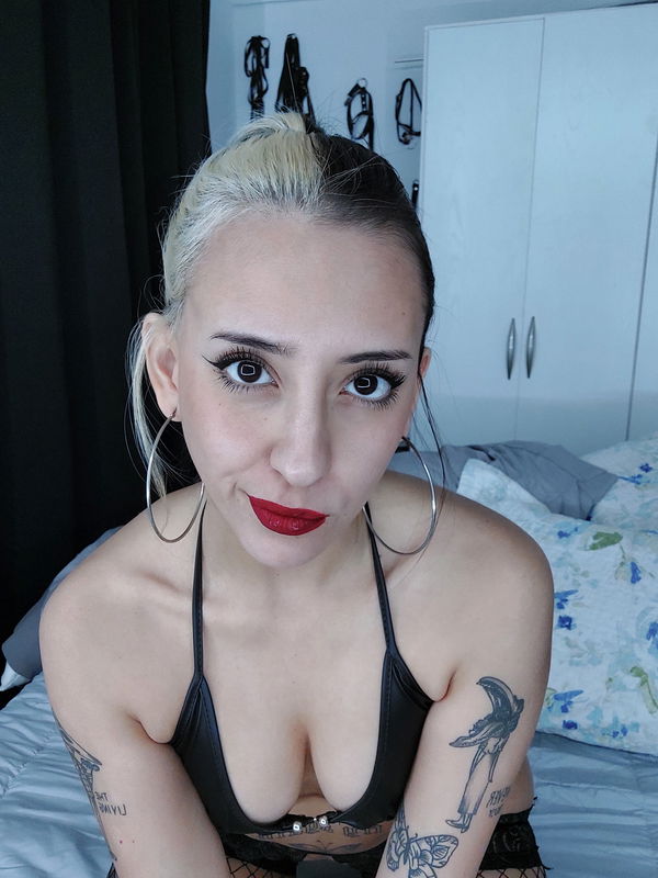 leniyag816, 22 years old from United States