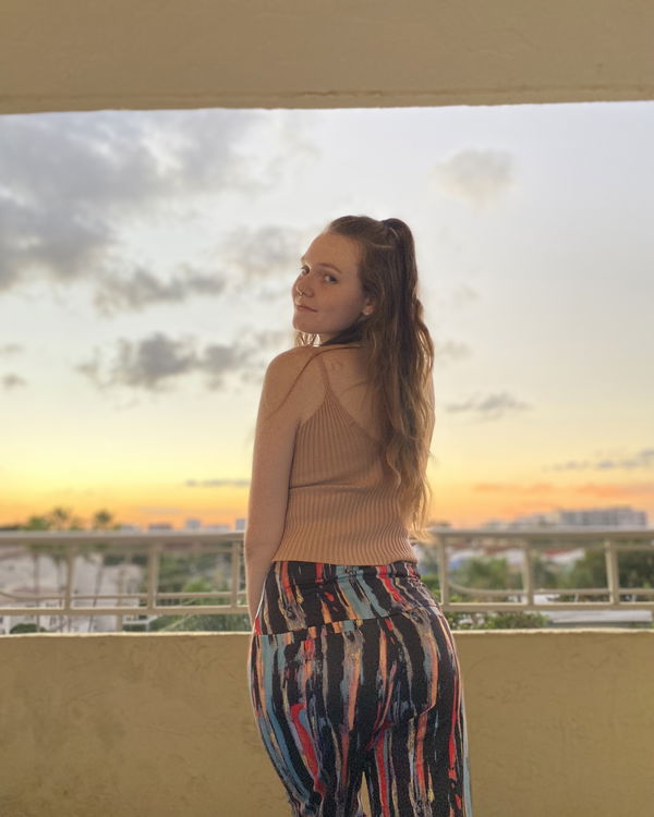 viwiv99107, 22 years old from United States