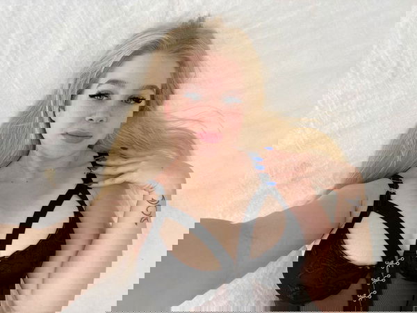 toedaymug, 22 years old from United Kingdom