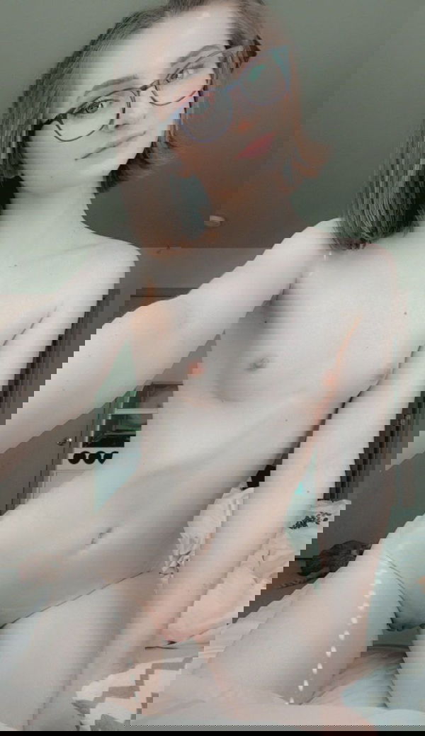 vegagaj343, 20 years old from United States