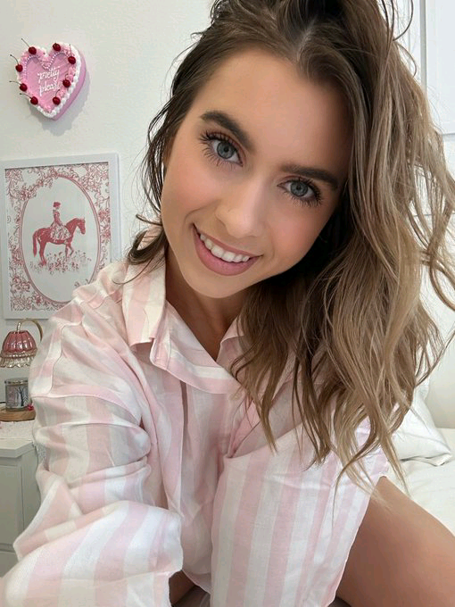 k57839456, 20 years old from United States