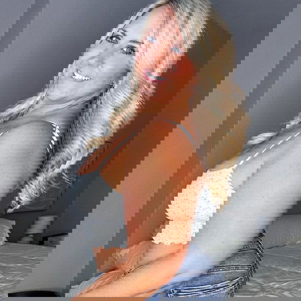 smilesj414, 27 years old from United States