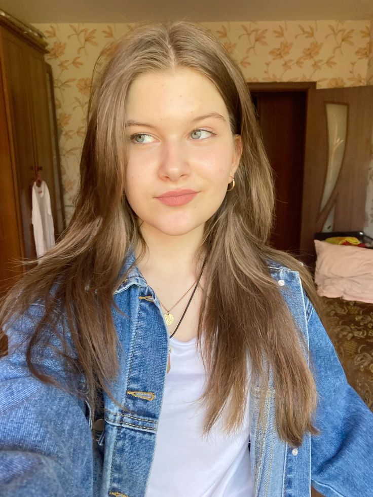 Melanie215474, 21 years old from United States