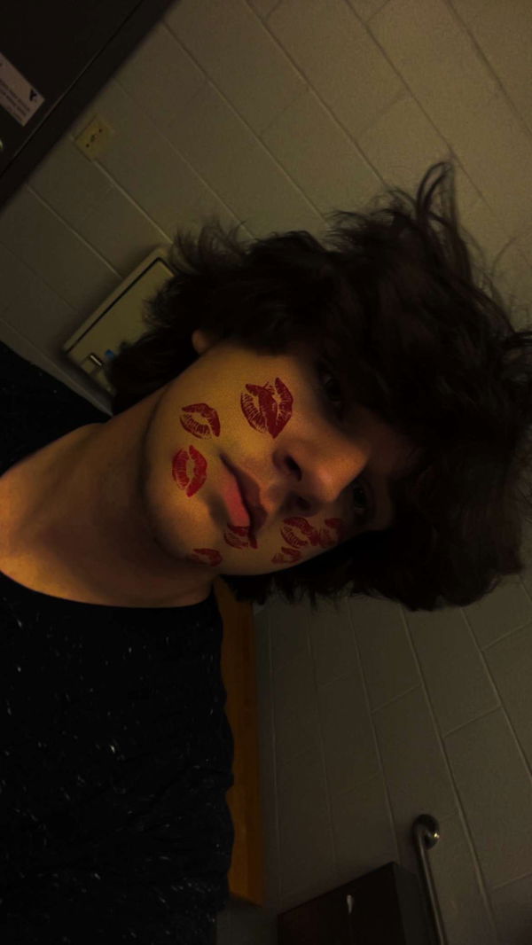 Sairis, 19 years old from United States