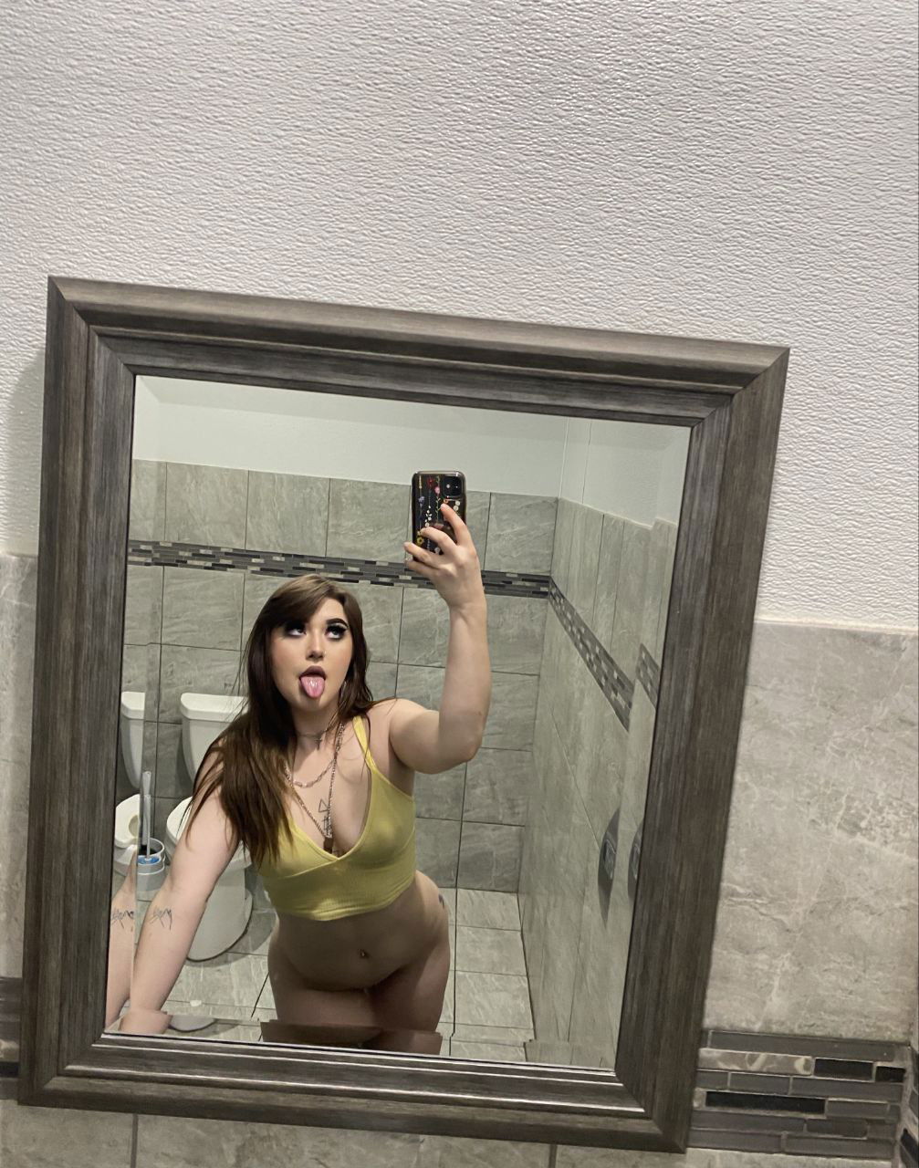 AlicePerry555's Cover Photo