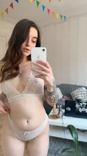 gadiw85636, 23 years old from United Kingdom