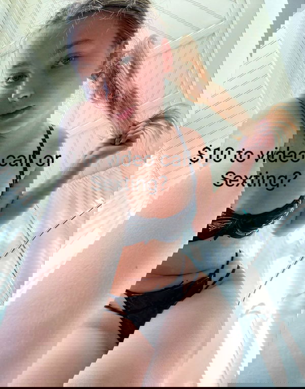 PamelaP2, 21 years old from United States