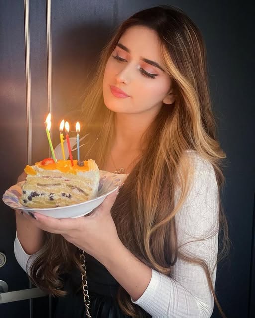 damep30220, 21 years old from United Kingdom