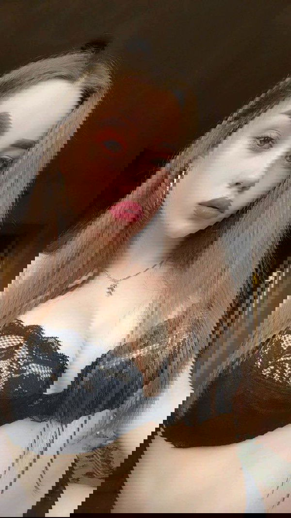 nancy689n, 20 years old from United States