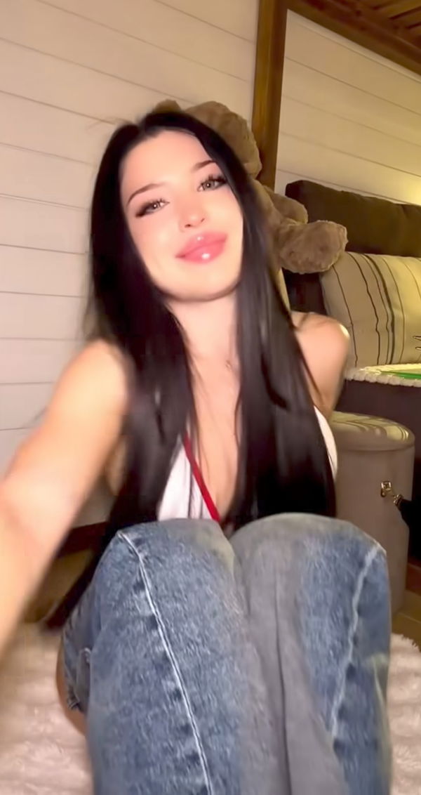 conavase, 22 years old from United States