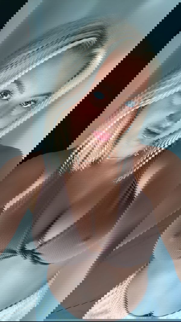 Ellen897, 29 years old from United States