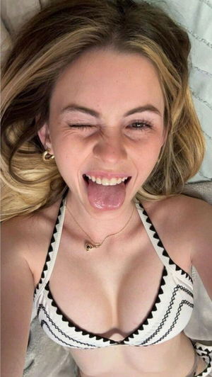 Veronica786's Profile Photo