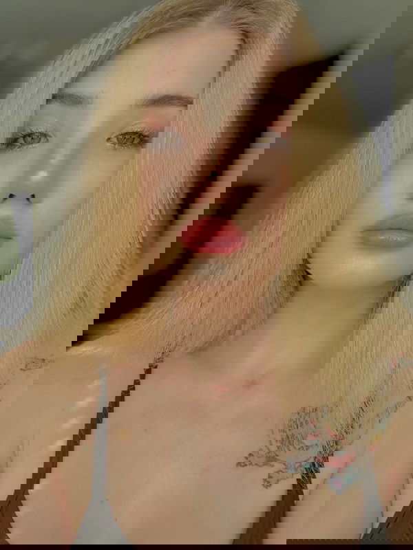 comaye9536, 19 years old from United States