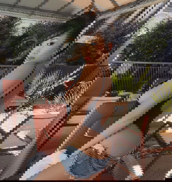 negol38962, 20 years old from Netherlands