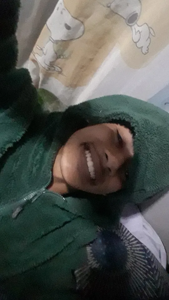 rowanburger772, 19 years old from South Africa