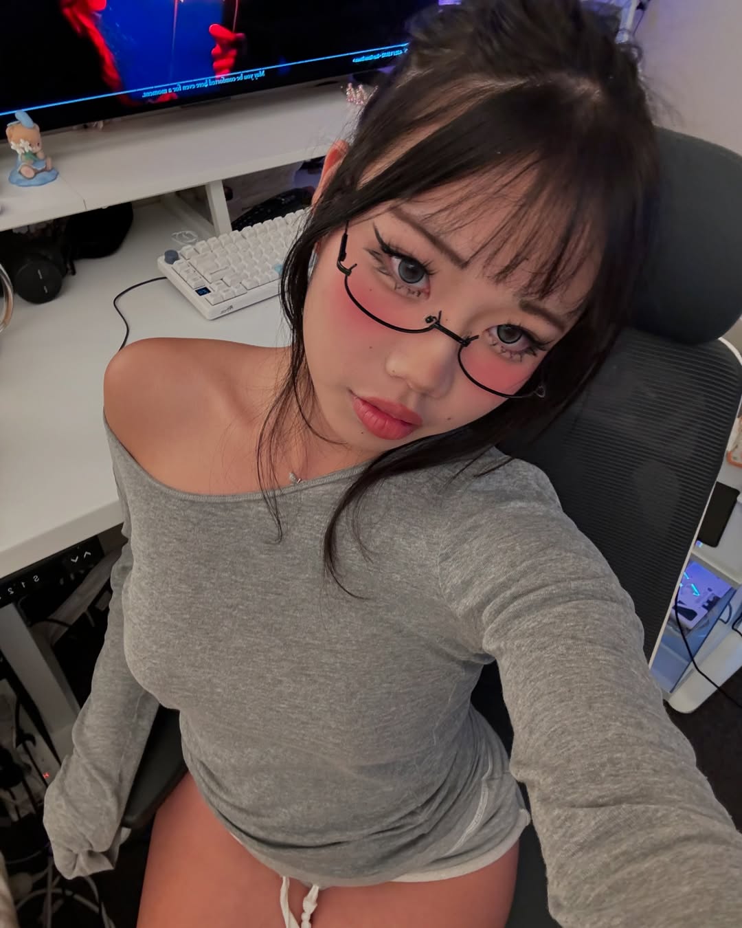 lowcownow835, 24 years old from United States