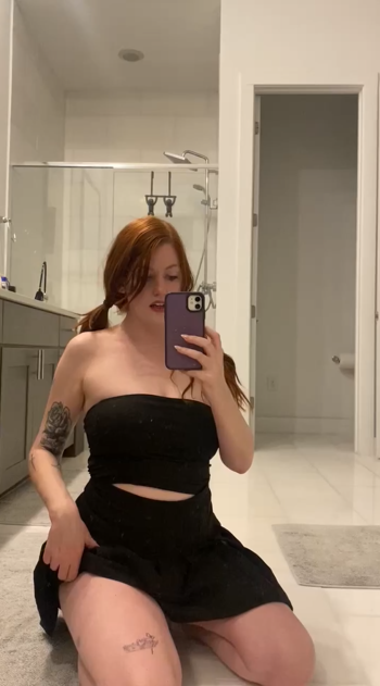 hotaya9627, 20 years old from United States