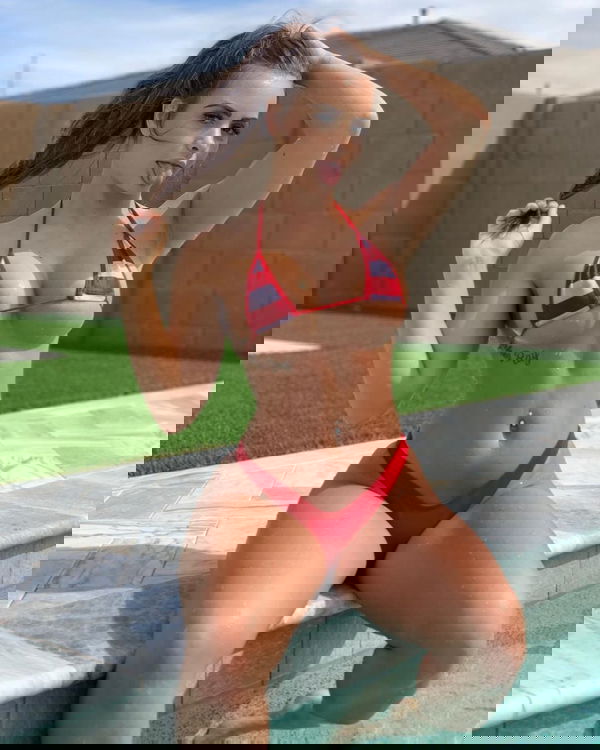 zellepaycustomerservice03736, 30 years old from United States