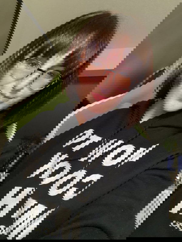 xikix53115, 21 years old from United States