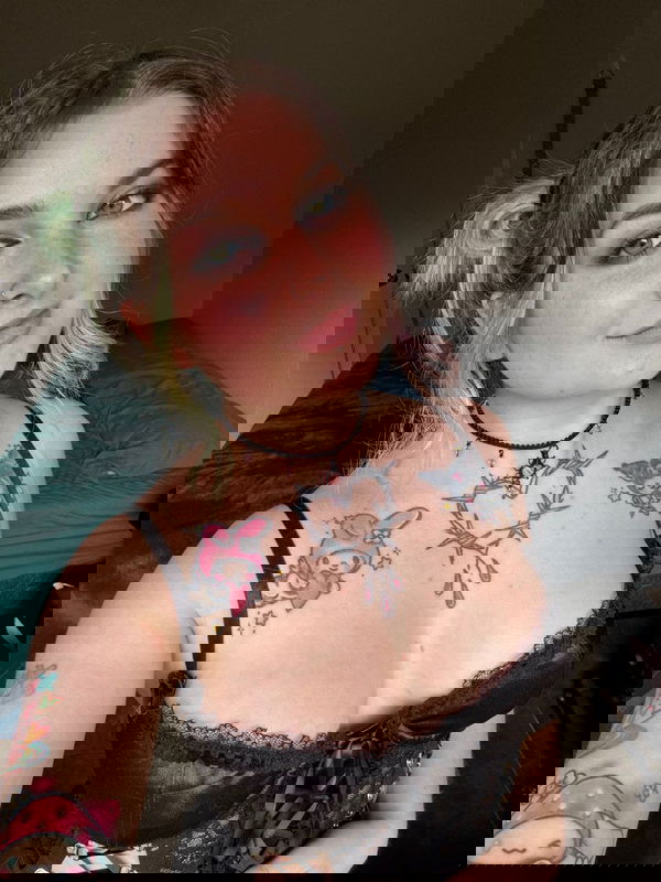 acpazu, 18 years old from United States