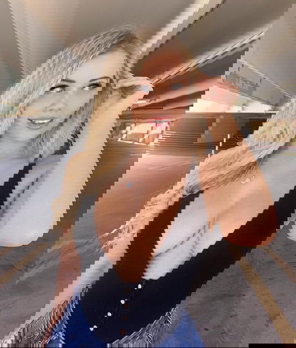 rosemary827, 24 years old from United States