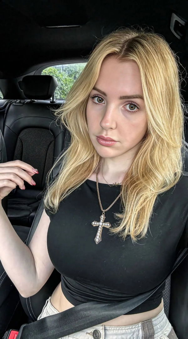 dgwqtul, 25 years old from United States