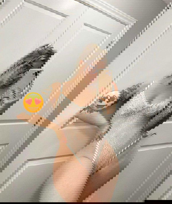 Softassapple, 30 years old from United States