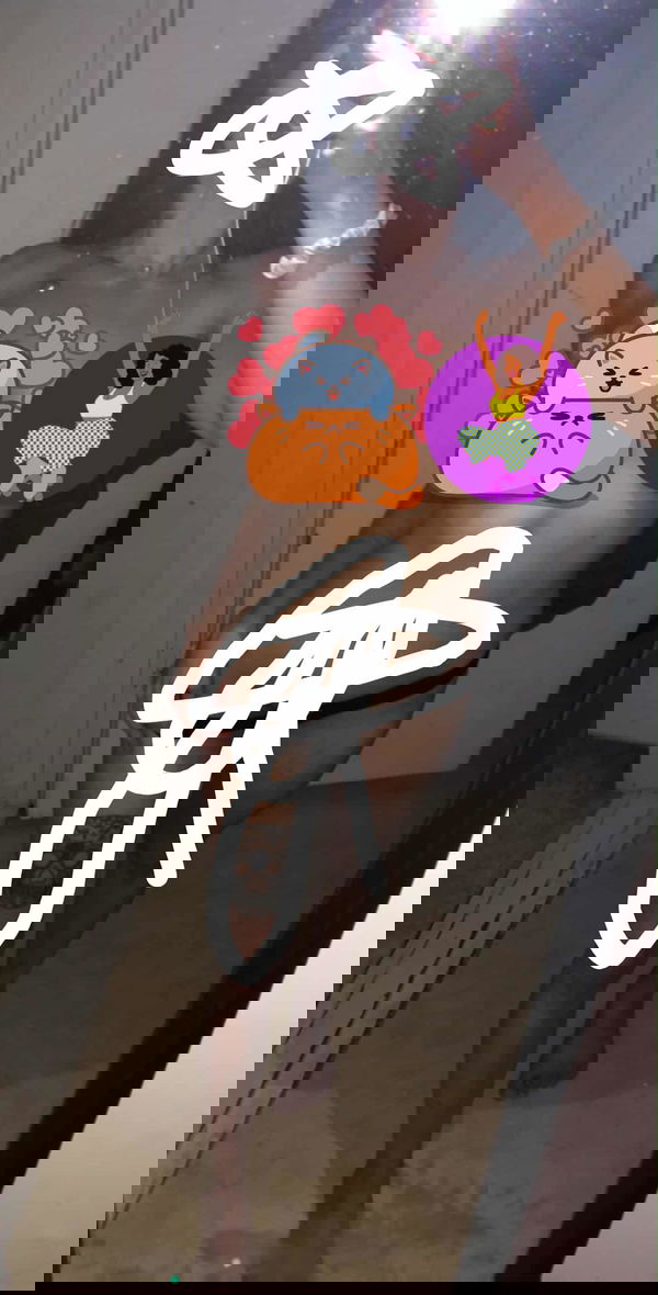 video678, 19 years old from United States