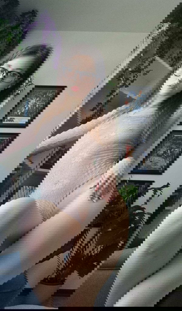 dyeslybin, 21 years old from Italy