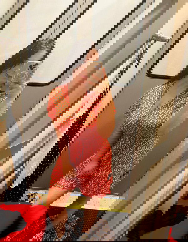 gqkfg72brz, 23 years old from United States