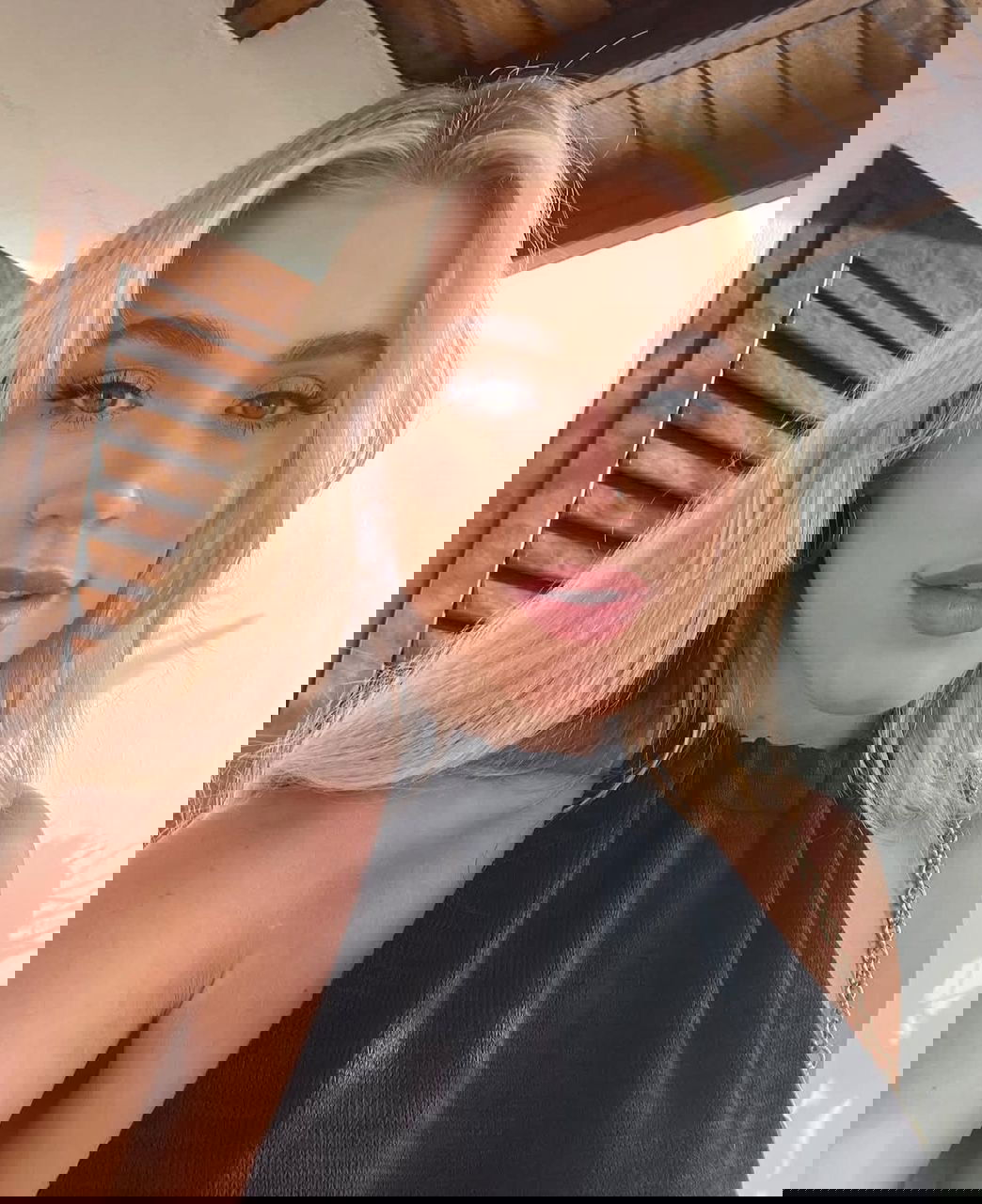 Janet9171's Cover Photo