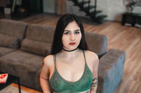 xjfysbm34r, 26 years old from United States