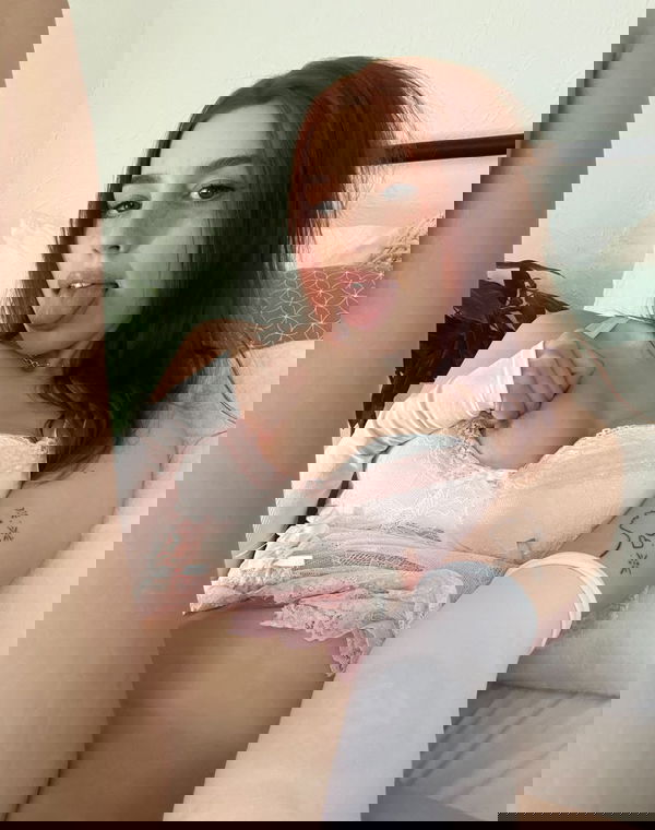 AlexaR4, 21 years old from United States