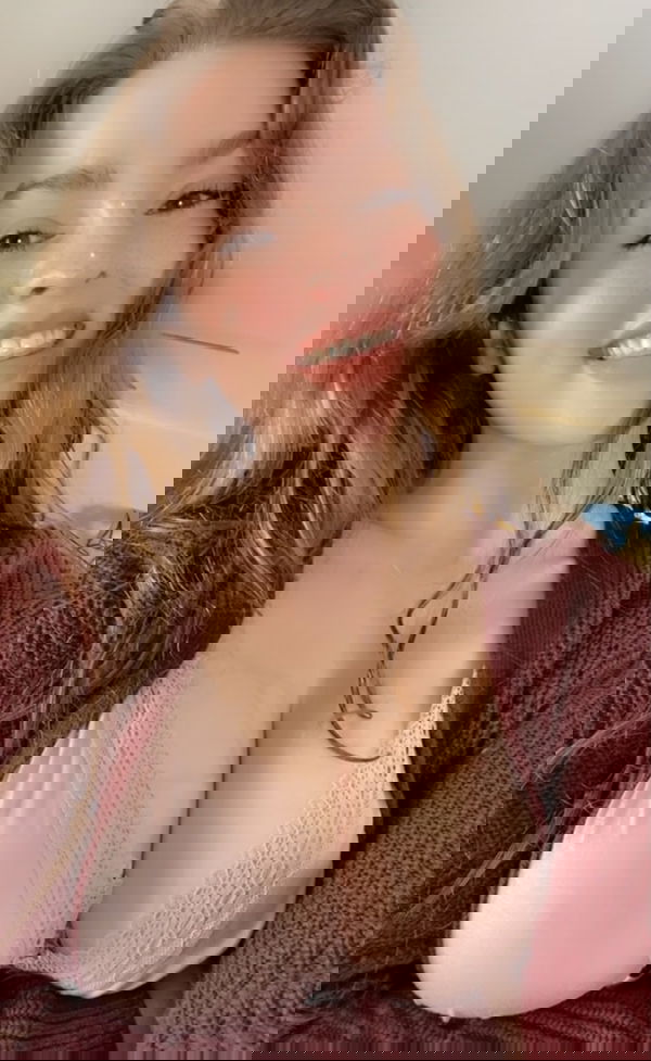 thitlofo, 22 years old from United States