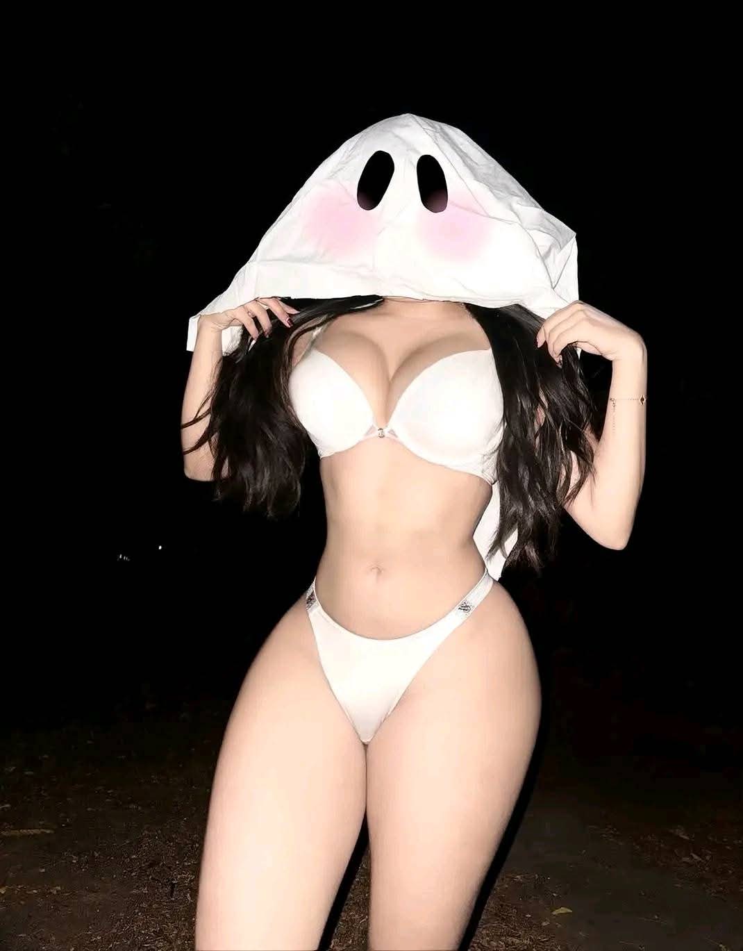 etyiamob's Cover Photo