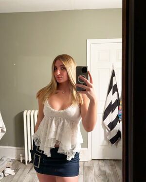 sojexo2593's Cover Photo