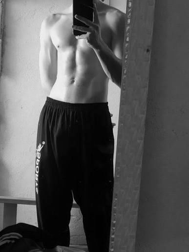 Lewis_ayb, 23 years old from United Kingdom