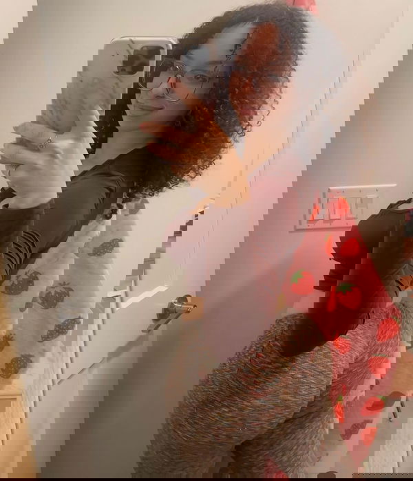 divatah, 22 years old from United States