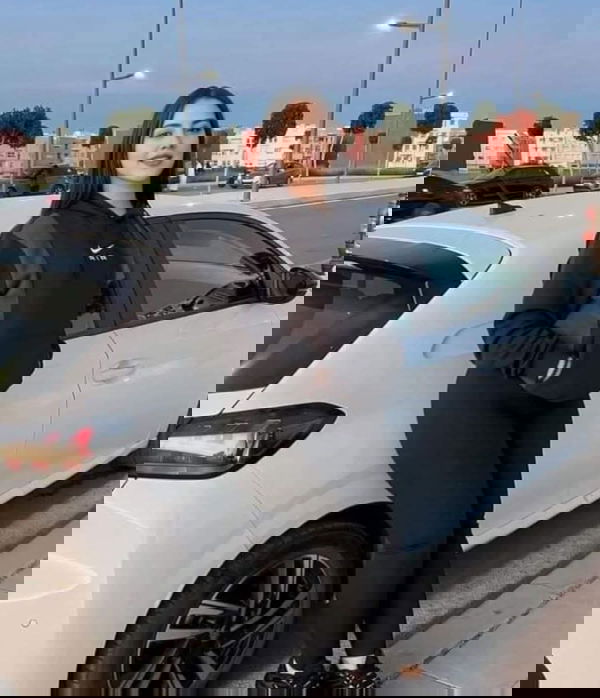 yfughdyd, 26 years old from United Kingdom