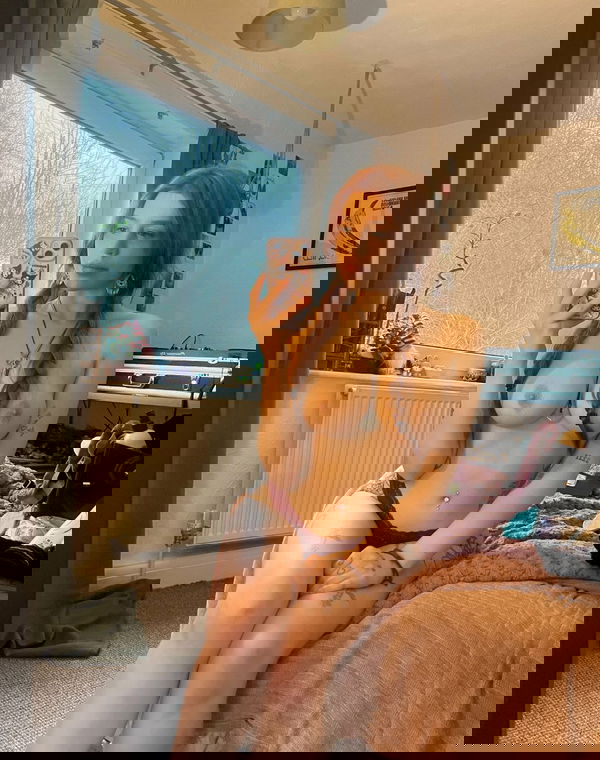 sarahdixit, 23 years old from United States