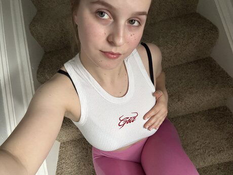 girahip891, 25 years old from United Kingdom