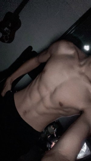 kmacair2e3's Profile Photo